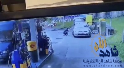 فيديو سرقة سيارة أمام مالكتها في محطة وقود