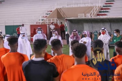 الذهبيون يحفزون لاعبي الاتفاق