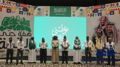 أعضاء مفوضية رواد مكة يتجولون على مناطق المملكة الإدارية في معرض “القمه”