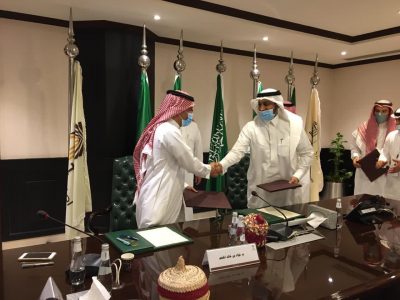 “الراشد الإنسانية” وأمانة الأحساء توقعان اتفاقية أكاديمية الحرفيين
