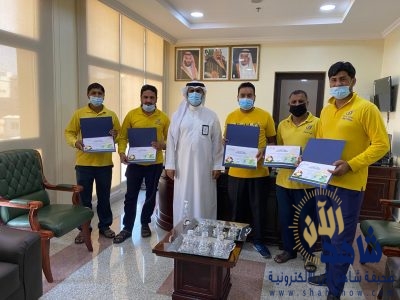 تكريم العمال بحماية الدمام