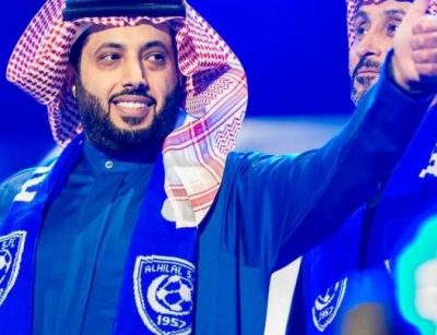 “آل الشيخ” يستنكر الزج باسمه في الأحداث الرياضية.. ويؤكد: “لا علاقة لي بالرياضة السعودية”