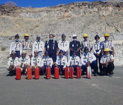 كشافة شباب مكة يزورون ادارة الأمن والسلامة بالشؤون الصحية