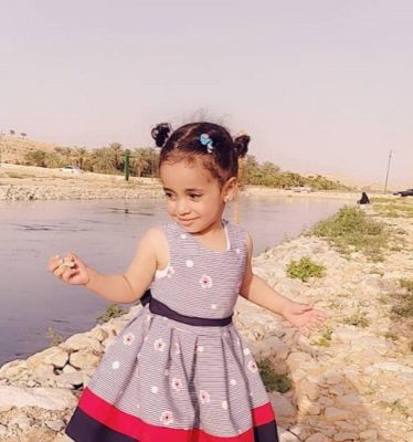 واقعة مؤلمة.. كلاب ضالة تفترس طفلة بالرياض أمام أمها.. وعمها يروي التفاصيل