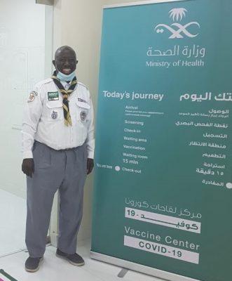 ستيني يقضي 8 ساعات يوميا في تنظيم مرتادي مركز لقاح كرونا في ضاحية الشرائع