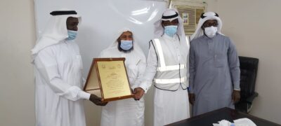 مركز حي الهنداوية يكرم جمعية إكرام لحفظ الطعام بمكة المكرمة