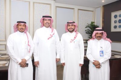 “الدوسري ” يكرم أعضاء فريق سالك التطوعي بالجشة