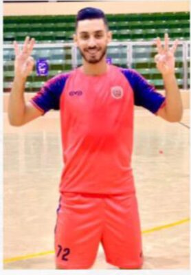 اللاعب أحمد عبدالحفيظ : تجربتي ناجحة وجميلة مع قدم صالات الثقبة