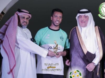 المعلق محمد الكري: وعكة صحية قادتني للتعليق