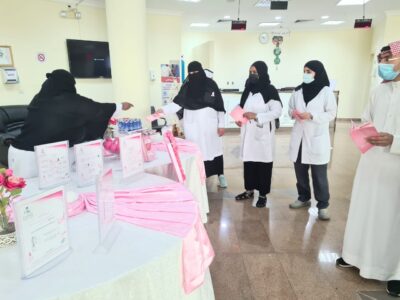 تنفيذ فعاليات توعوية عن سرطان الثدي بمركز أمراض الدم الوراثية
