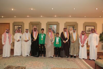 سمو محافظ الأحساء يستقبل رئيس وأعضاء مجلس إدارة النجوم ولاعبين السباحة بالنادي