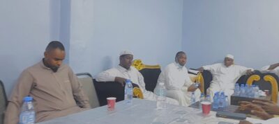 رئيس الجالية التشادية بمكة “بلو” يجتمع بقادة مجموعات الرعايا