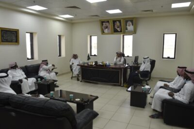 مكتب وزارة الرياضة تجتمع برابطة فرق أحياء مكة الكرمة لكرة القدم