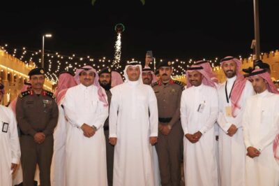سمو الأمير سعود بن طلال يزور مواقع مهرجان واحة الأحساء