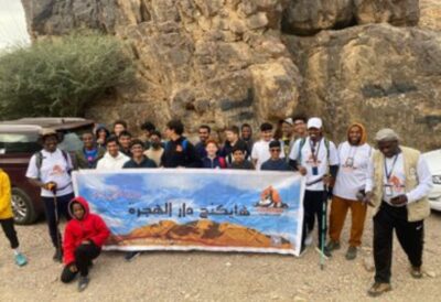 طلاب منارات المدينة المنورة  ينفذون  “هايكنج جبل أحد”  