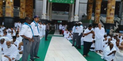 صور بطولية تثلج الصدر لقادة وكشافة تعليم مكة في البيت العتيق