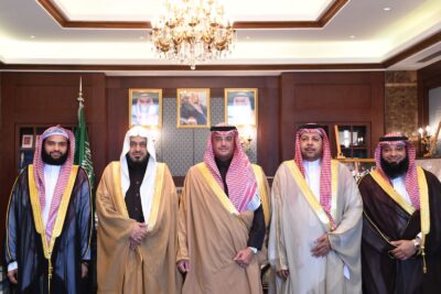 سمو محافظ الأحساء يستقبل رئيس وأعضاء مجلس إدارة جمعية الدعوة والإرشاد وتوعية الجاليات بالمبرز ويدشن سموّه المتجر الالكتروني