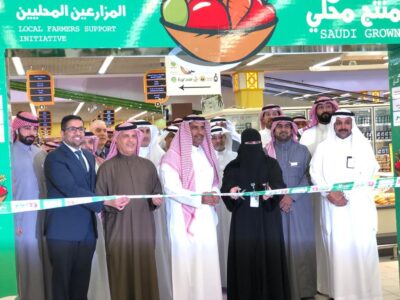 مدير عام زراعة الشرقية يدشن مشروع التعاون المشترك بين جمعية الرؤية التعاونية للتسويق الزراعي وأحد مراكز التسويق