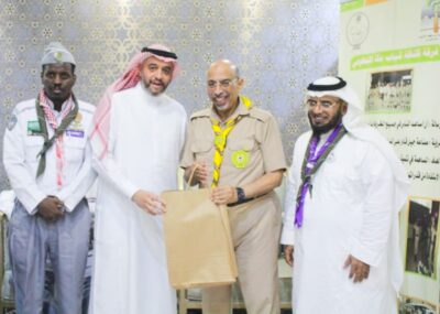 فريق الرفادة يكرم  اللجنة الكشفية الإسلامية