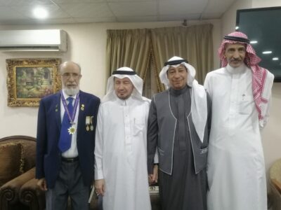 “العبيدي”  يكرم عضو مركز حي المعابدة “الهاشمي” بدرع كشاف شباب مكة  