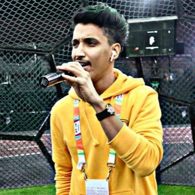 المعلق المبدع “المهدي” لشاهد الآن  : لقائي بمعلق الخليج “فارس عوض” في ذاكرتي ولن ينسى