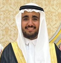 مثنى يحتفل بزواج نجلة “أحمد”