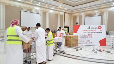 العيون الخيرية تقدم حزمة من المساعدات المالية والعينية لمستفيديها بمبلغ يتخطى المليون ريال في رمضان