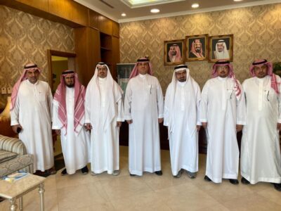 “محافظ بيشة” يستقبل رئيس وأعضاء جمعية البر الخيرية ببيشة