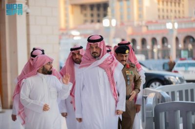 أمير المدينة المنورة فى زيارته للهيئة العامة للعناية بشؤون المسجد الحرام والمسجد النبوي