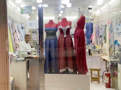 منع تركيب الكاميرات الداخلية في محلات الخياطة النسائية