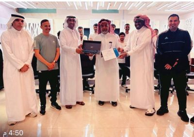 ” الخبير التحكيمي عبد الرحمن الزيد يزور مقر جمعية حكام كرة القدم السعودية”