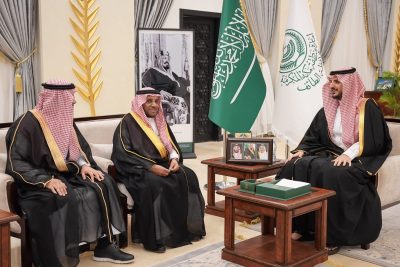 محافظ الطائف يستقبل الرئيس التنفيذي لتجمع الطائف الصحي المعيَّن حديثًا..