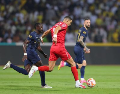 النصر يكسب الوحدة بثلاثية و يلاحق المتصدر ” الهلال “