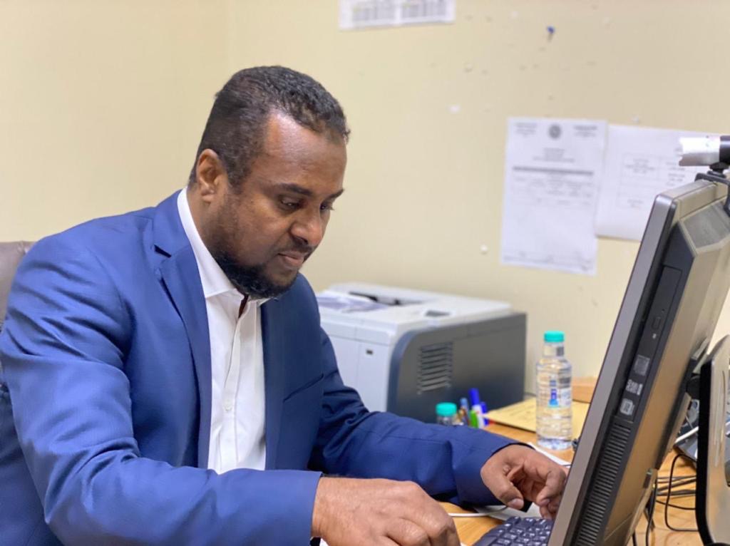 زينب البخيت… أمُّ الجيل التي صنعت ما تعجز عنه المؤسسات