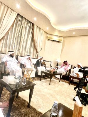 تلوثية الحميد الشهرية تستضيف الدكتور عبد الله بن ثقفان