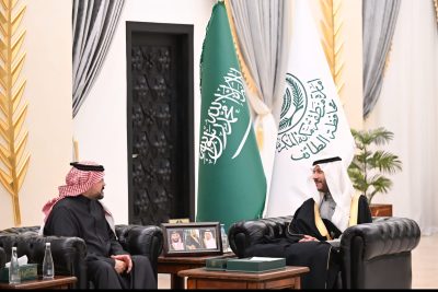 الأمير سعود بن نهار يستقبل أمين الطائف