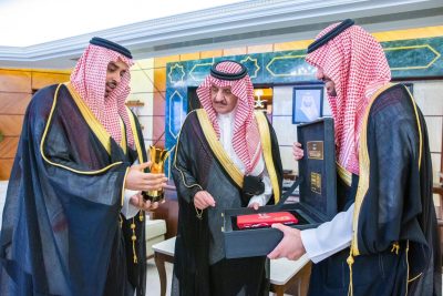 سمو أمير الشرقية يستقبل رئيس مجلس إدارة نادي القادسية بعد اختتام الموسم الرمضاني