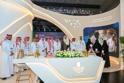 أمانة الشرقية تستعرض مشاريع المدن الذكية والحلول المستدامة في المنتدى العالمي للبنية التحتية