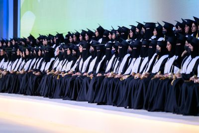 برعاية أميرية.. كلية الموسى تحتفي بتخريج 116 ممرضة وتطلق هويتها التعليمية الجديده