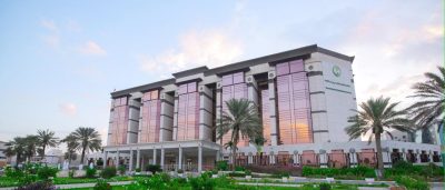 “التخصصي” ينجح في علاج حالة مستعصية من “الورم الأصفر ” بعد معاناة 26 عام