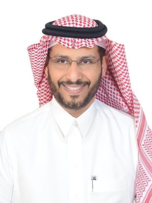 المستشار الاعلامي علي عايض القرني..مسيرة حافلة بالإنجازات في الإعلام الرياضي والعلاقات العامة