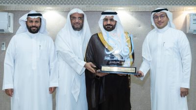 سعادة وكيل محافظة الأحساء يكرّم مركز “شمل” بالمحافظة التابع لجمعية أفلاذ لتنمية الطفل