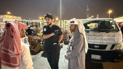 ‎لمكافحة البيع العشوائي.. “بلدية بيشة ” تنفّذ جولات رقابية على الباعة الجائلين