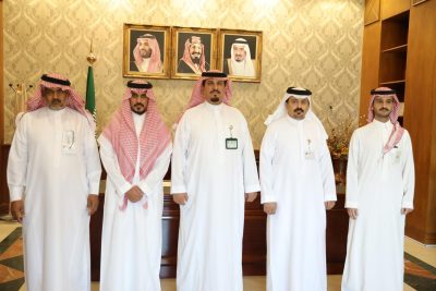 محافظ بيشة يستقبل مدير الأحوال المدنية الجديد بالمحافظة