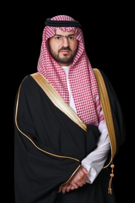 بعد تأهيلهم من “زادك” لسوق العمل  .. نائب أمير الشرقية يرعى حفل تخريج 61 طالبا وطالبة بفنون الطهي