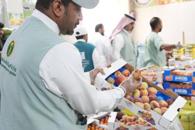 بيئة الأحساء “تنفذ حملة مشتركة على سوق الخضار والفواكهة واللحوم”