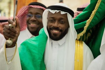 آل عصفور وآل صالح يحتفلون بزفاف الدكتور مؤنس