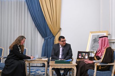 مُحافظ الطائف يستقبل وفد برنامج الأمم المتحدة للمستوطنات البشرية “موئل”