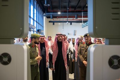 مُحافظ الطائف يتفقد مطار الطائف الدولي ويطّلع على جاهزية الخدمات لضيوف الرحمن