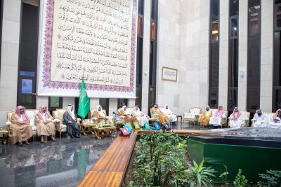 وزير الشؤون الإسلامية يزور مجمع الملك فهد لطباعة المصحف الشريف بالمدينة المنورة